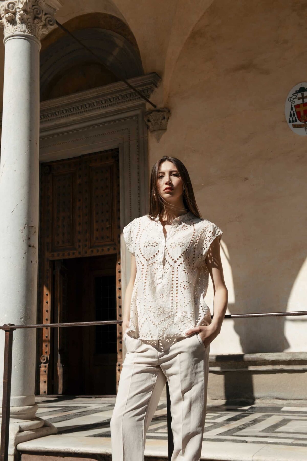 Ivory broderie anglaise blouse - Image 3