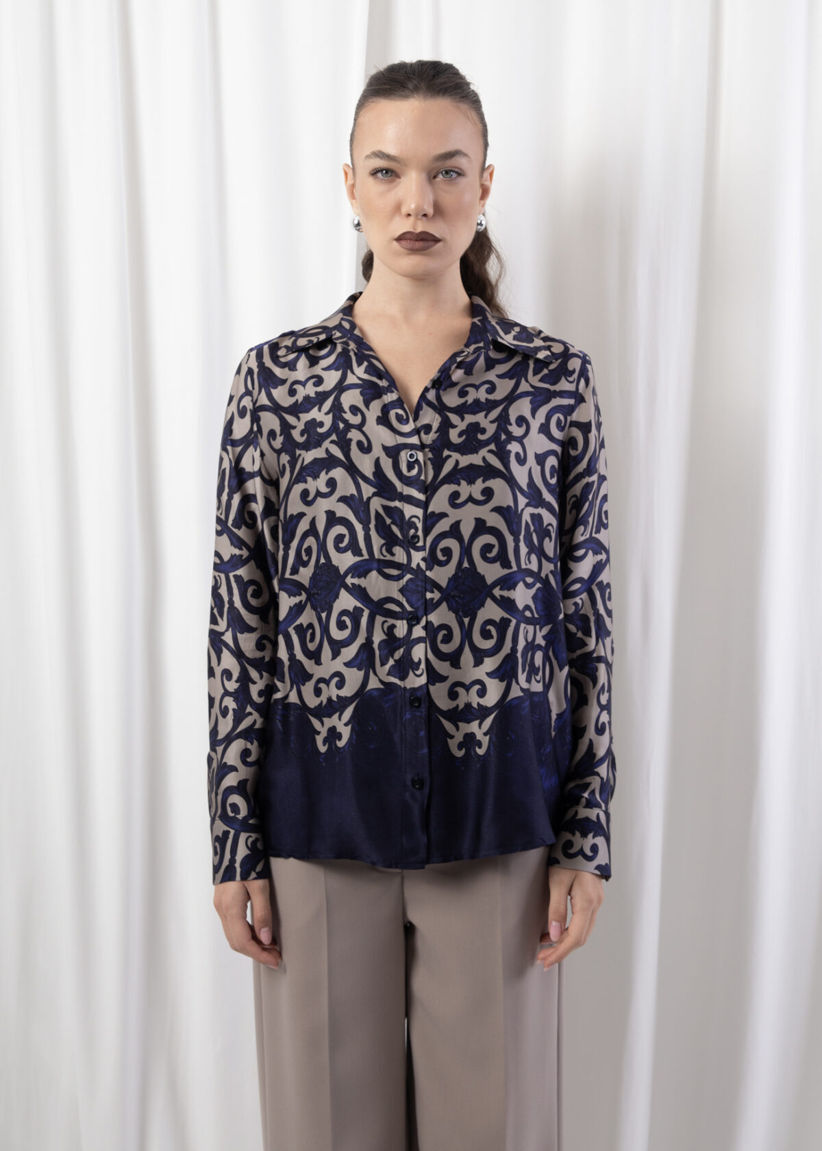 Viscose Shirt with Ornamental Motif - Image 5