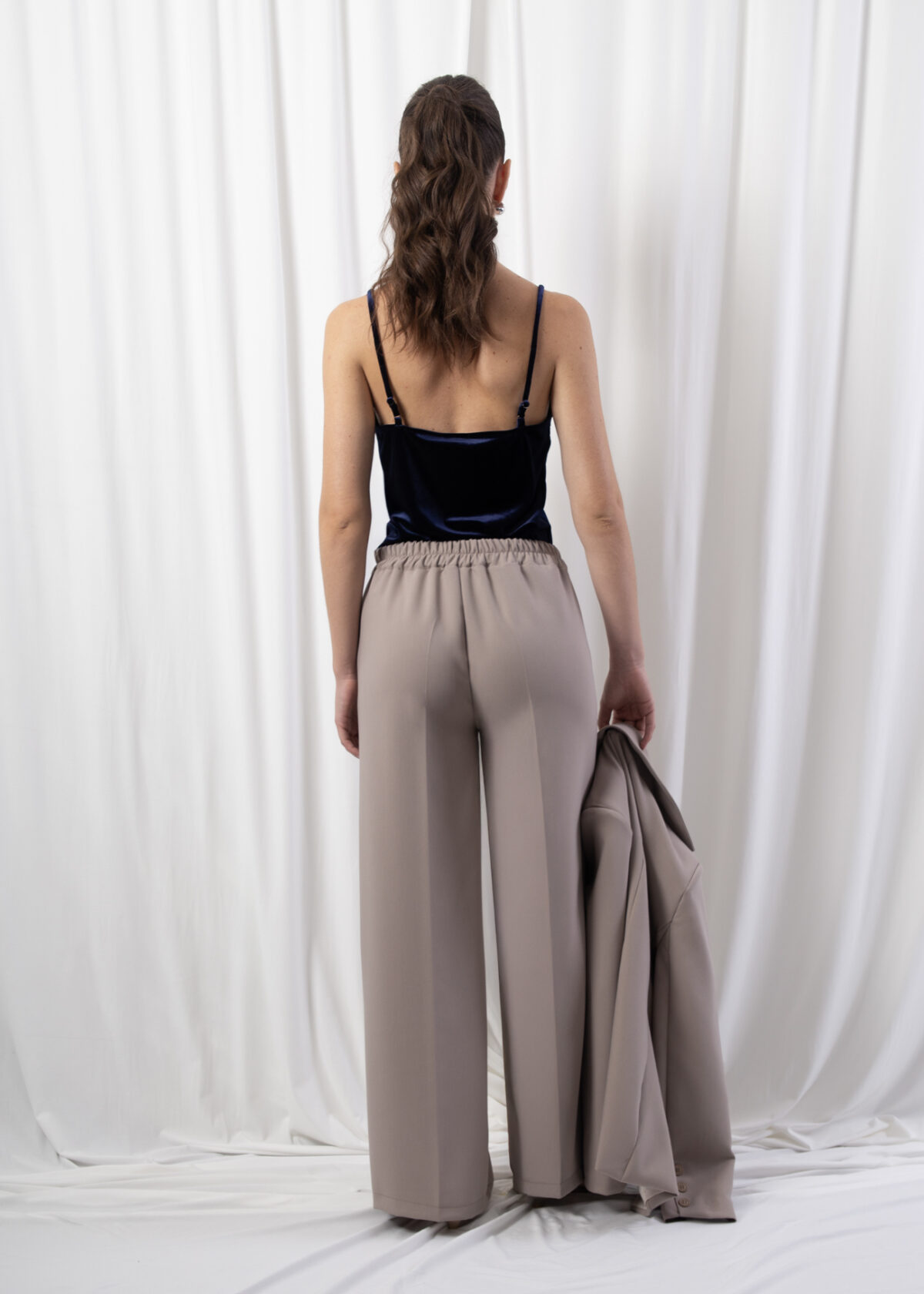 High-Rise Wide-Leg Trousers - Image 5