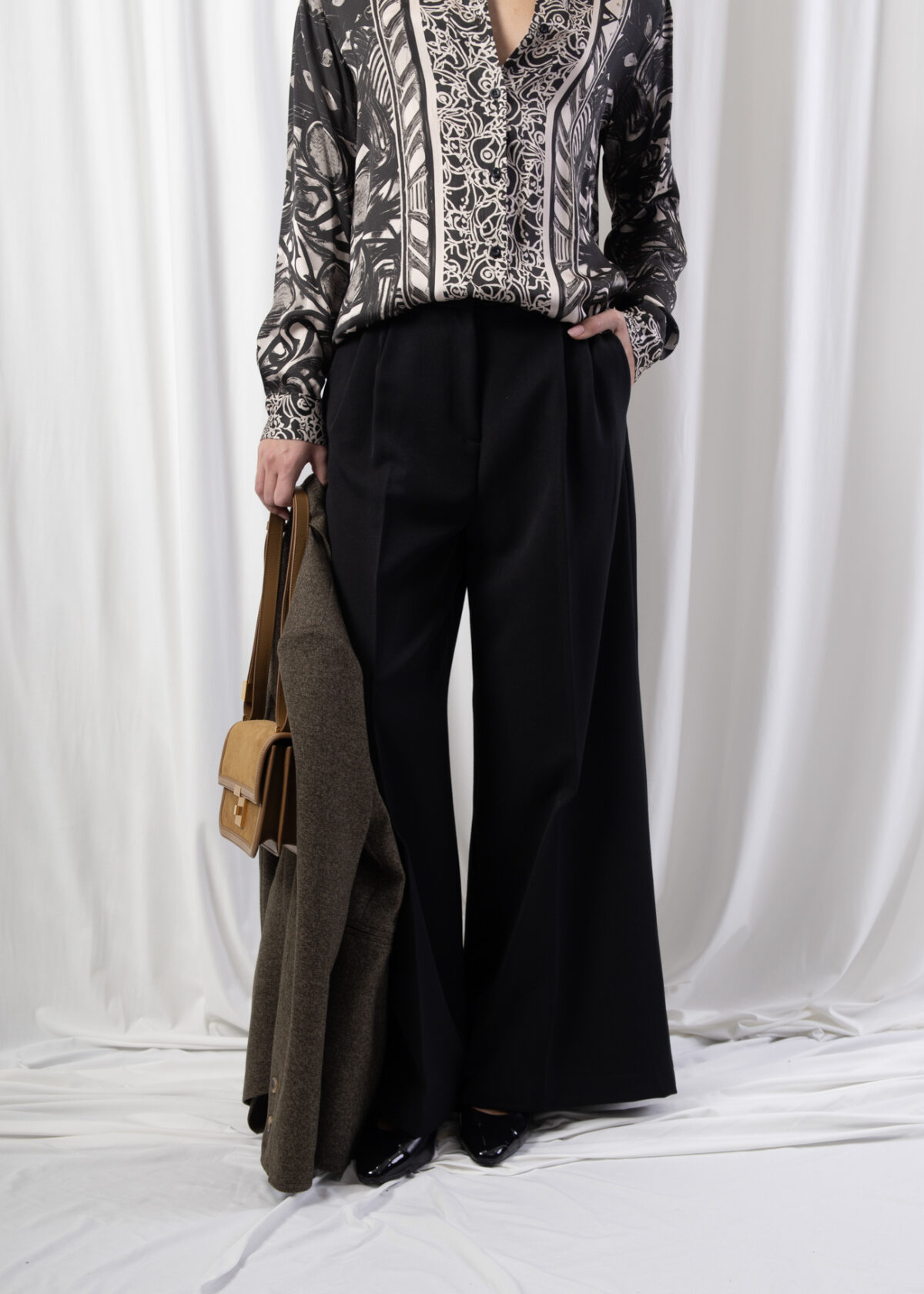 High Rise Pleated Trousers - Image 2