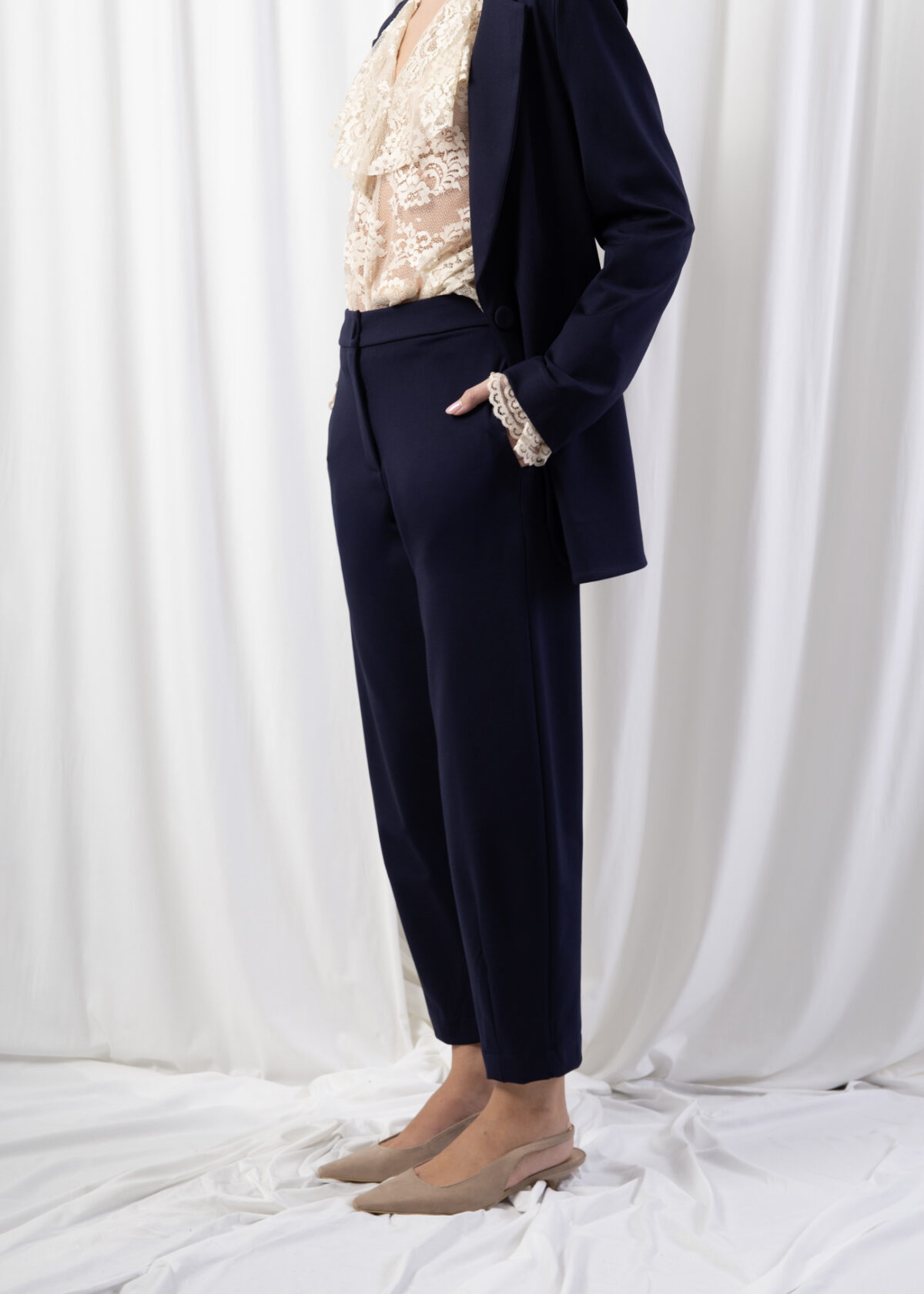 Burgundy Tailored Suit - Image 8