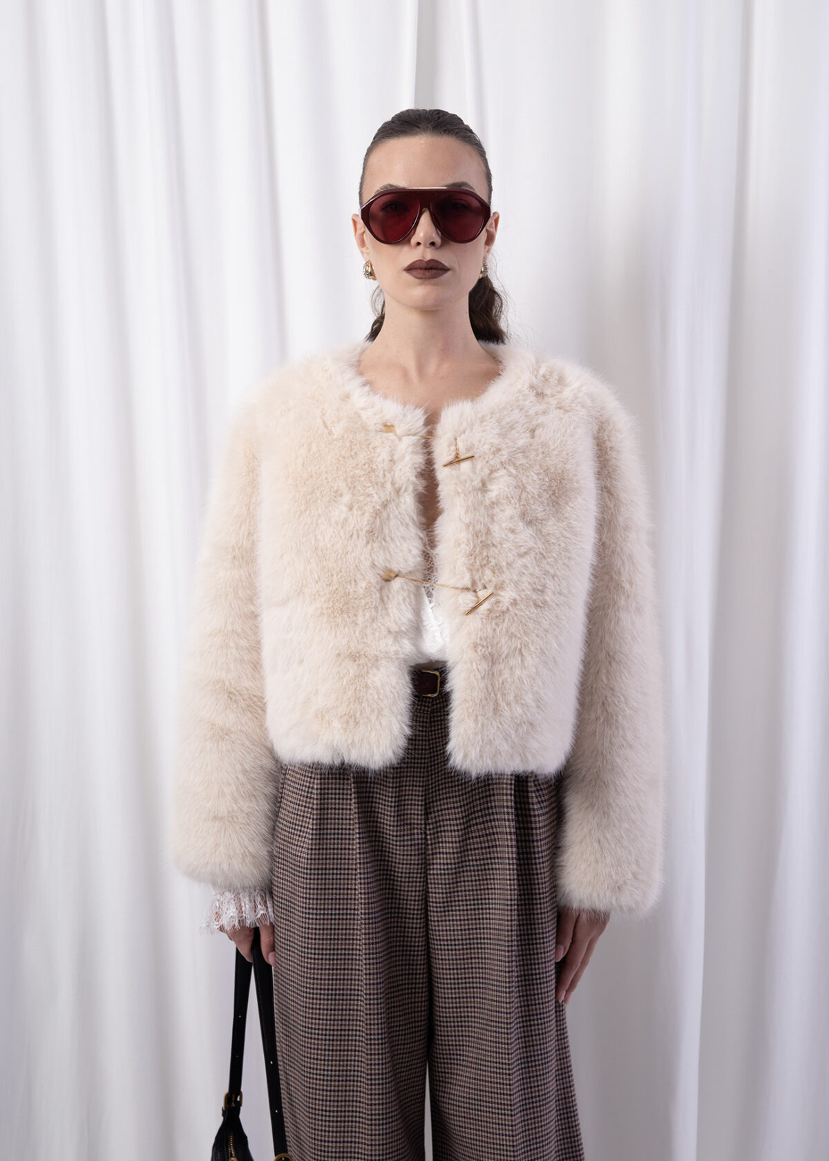 Cropped Faux Fur Jacket - Image 3