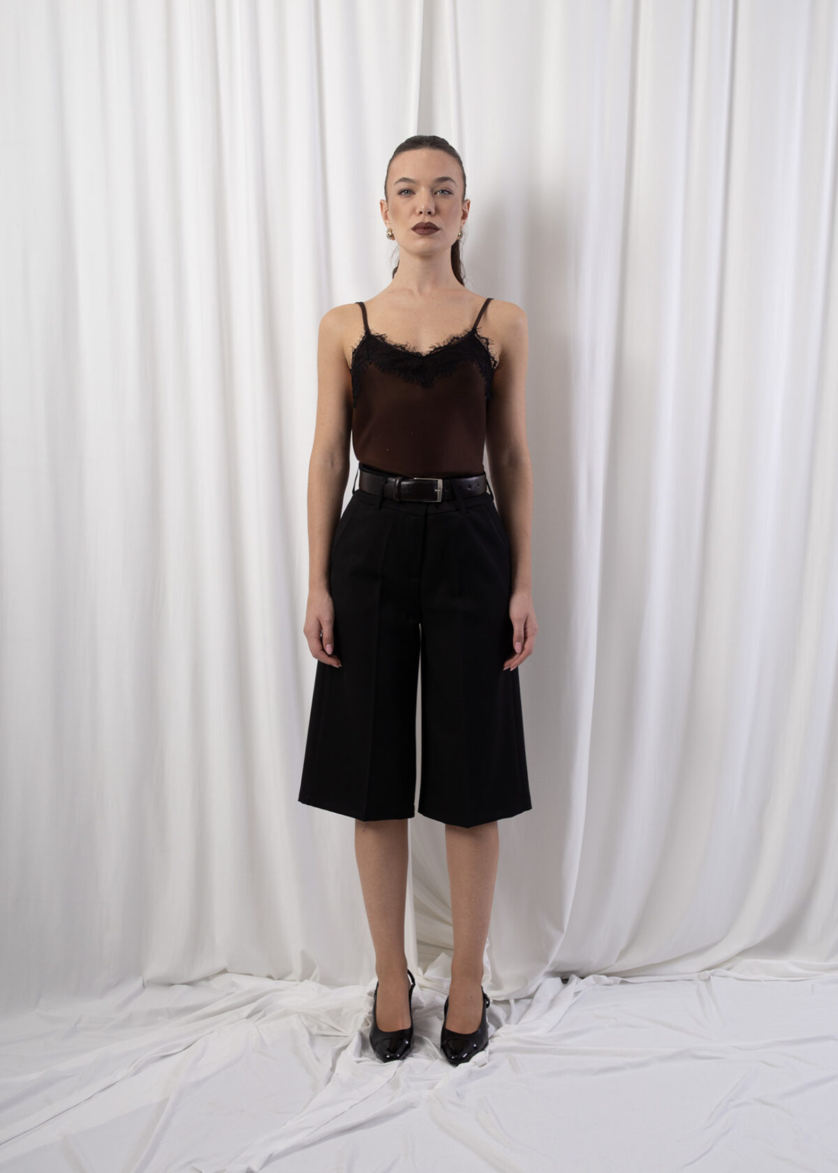 Tailored Straight Bermuda - Image 2