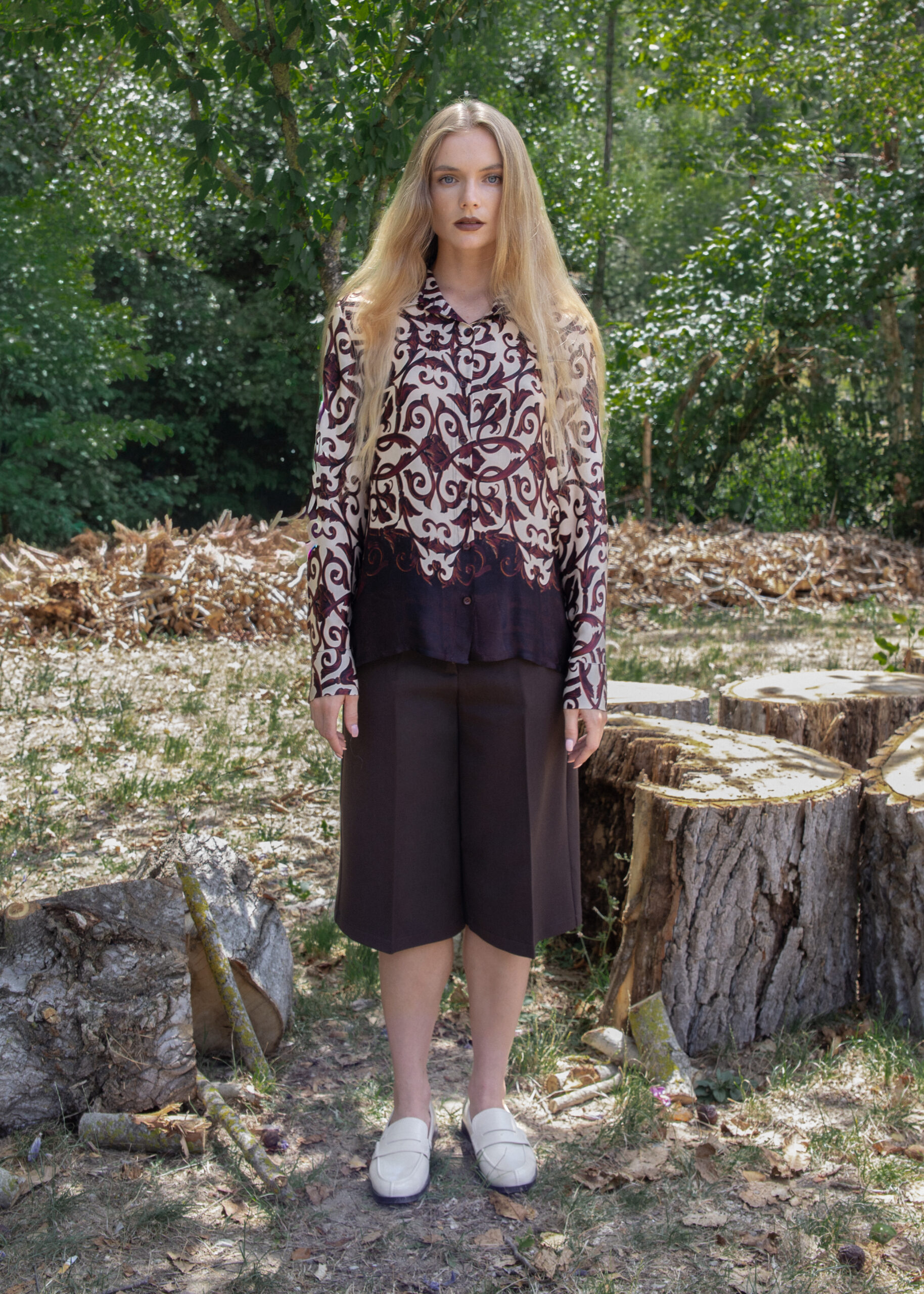 Elegant shirt in 100% viscose with baroque print — Fall Winter 25