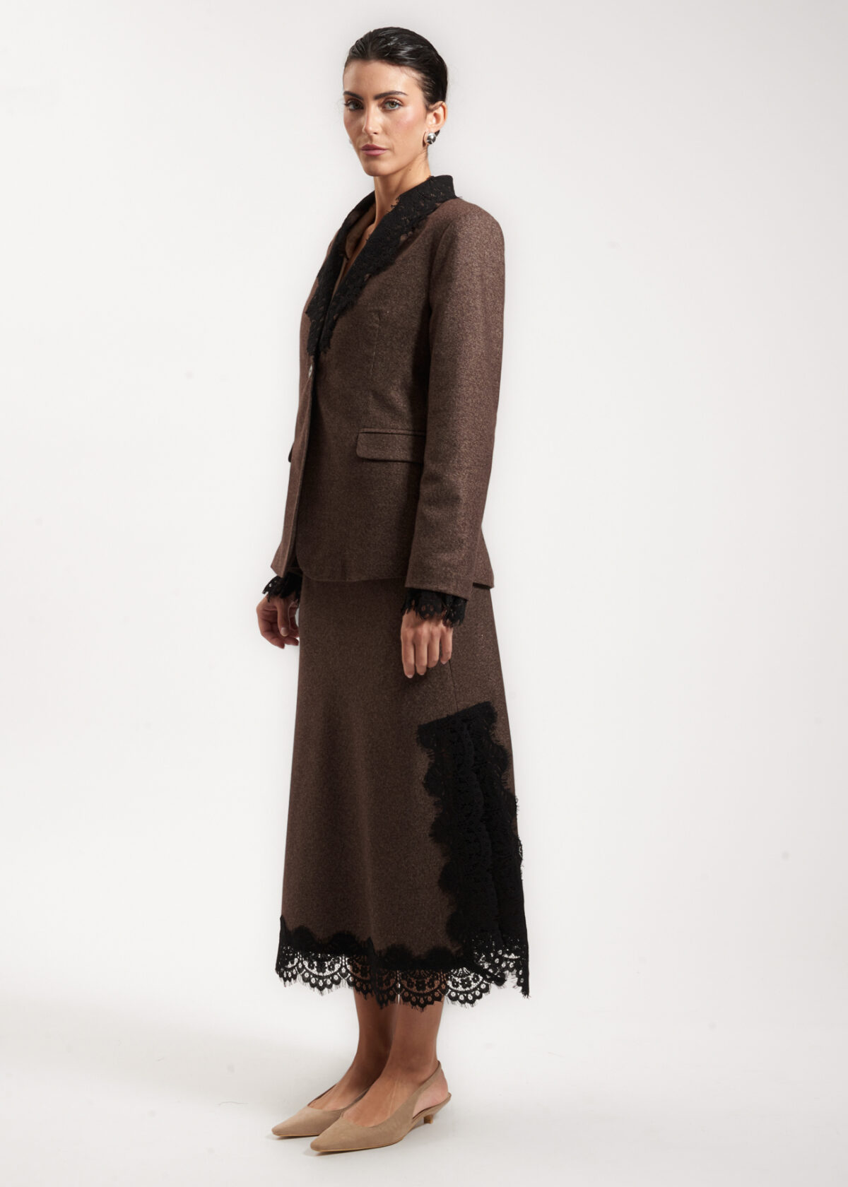 Lace Accent Midi Skirt - Image 4